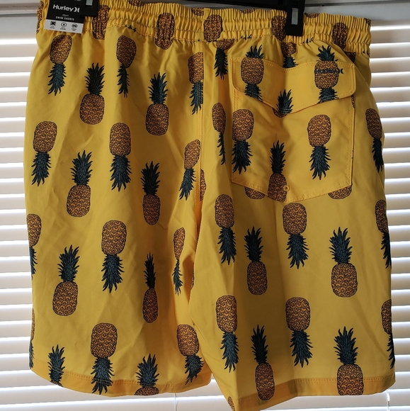 Hurley Volley boardshorts size XL - Picture 2 of 7